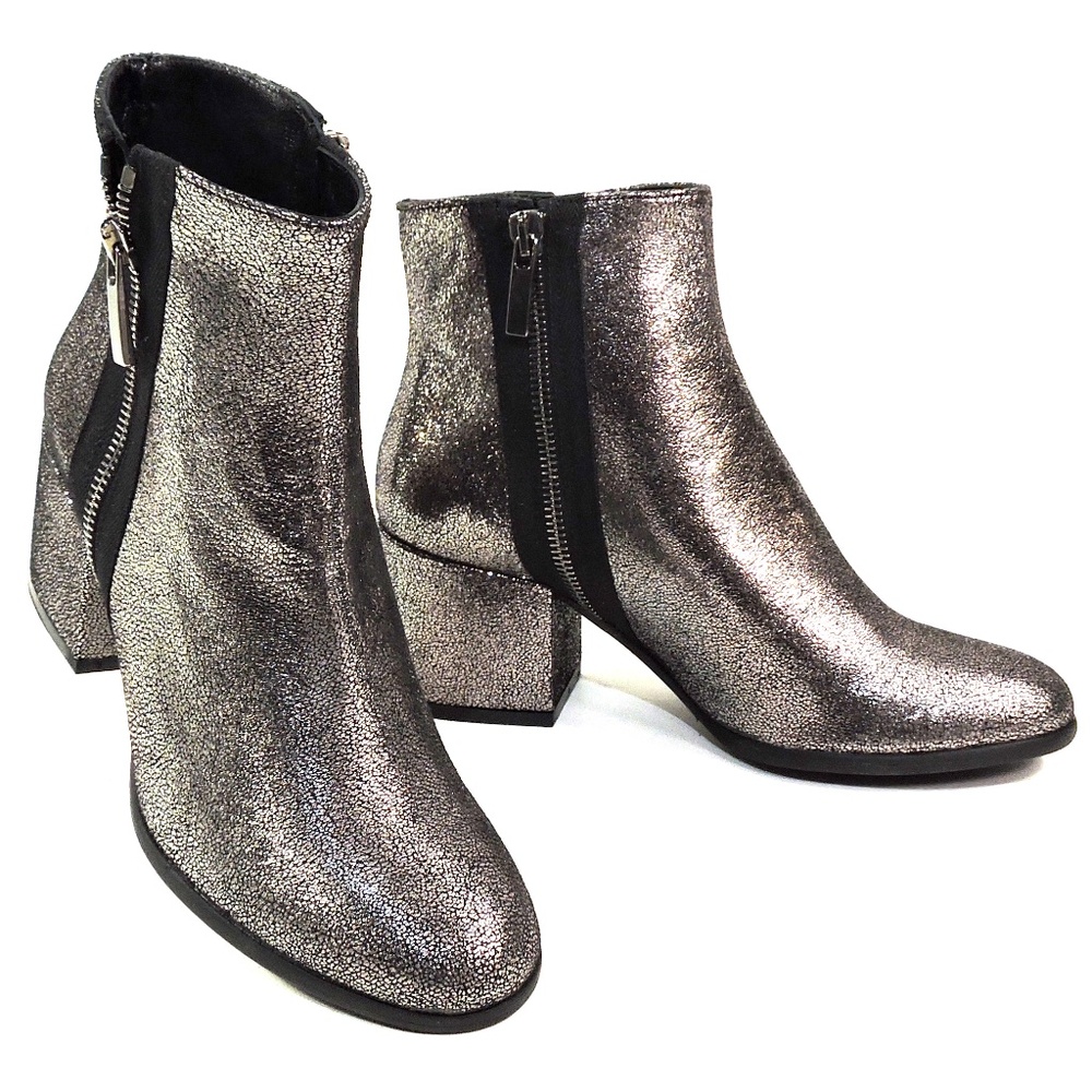 ROGAN 🇮🇹 WOMEN'S SOFT SILVER SUEDE COMFORT BOOTIE